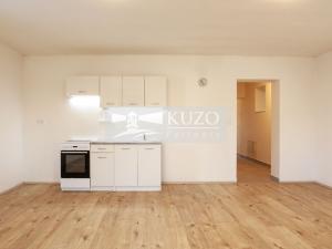 Prodej bytu 3+kk, Líšťany - Hunčice, Hunčice, 84 m2