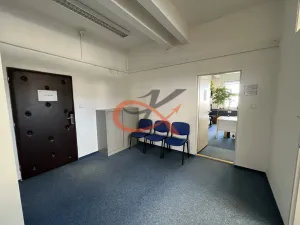 Pronájem kanceláře, Rožnov pod Radhoštěm, 1. máje, 124 m2