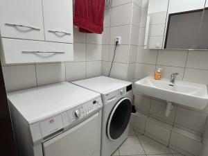 Pronájem bytu 3+1, Olomouc - Neředín, Zelená, 68 m2