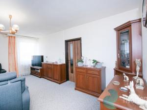 Prodej bytu 3+1, Praha - Troja, Glowackého, 73 m2