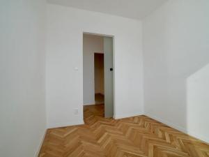 Pronájem bytu 2+1, Beroun, Třída Míru, 33 m2