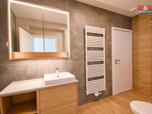Pronájem bytu 3+1, Valašské Meziříčí, Náměstí, 90 m2
