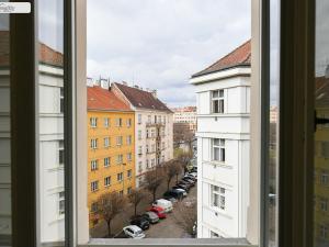 Pronájem bytu 2+kk, Praha - Vršovice, Na spojce, 42 m2