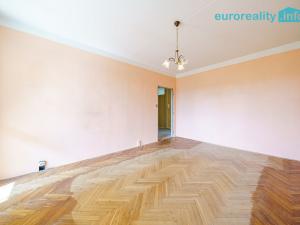 Prodej bytu 4+1, Dalovice, Na Výsluní, 86 m2