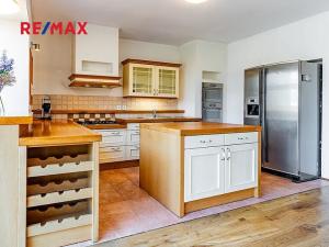 Prodej rodinného domu, Praha - Dubeč, Netlucká, 228 m2