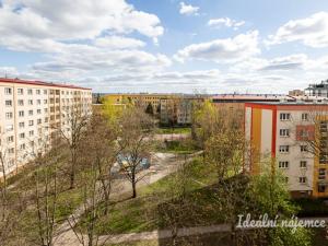 Pronájem bytu 2+1, Praha - Malešice, Počernická, 53 m2