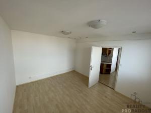 Pronájem bytu 3+1, Břeclav, sídl. Dukelských hrdinů, 75 m2