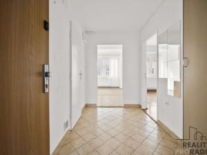 Pronájem bytu 2+kk, Pardubice, Smilova, 50 m2