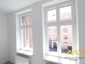Pronájem bytu 3+kk, Hradec Králové, Klumparova, 83 m2