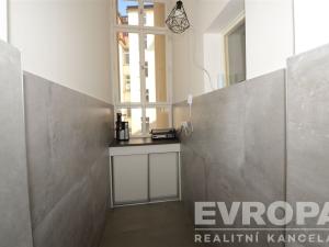 Pronájem bytu 4+1, Praha - Holešovice, Pplk. Sochora, 118 m2