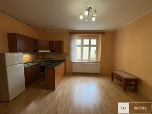 Pronájem bytu 2+1, Dvůr Králové nad Labem, Kotkova, 51 m2