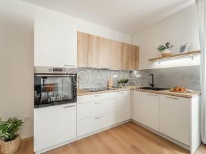 Prodej bytu 2+kk, Davle, Sídliště, 41 m2