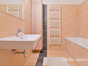 Pronájem bytu 3+kk, Kuřim, Dlouhá, 77 m2