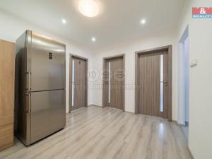 Prodej bytu 4+1, Cheb, Palackého, 79 m2