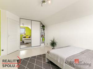 Prodej rodinného domu, Lešany, 230 m2