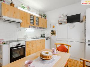 Prodej bytu 3+1, Horní Slavkov, Školní, 83 m2