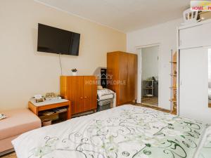 Prodej bytu 3+1, Horní Slavkov, Školní, 83 m2