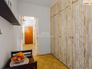 Prodej bytu 3+1, Horní Slavkov, Školní, 83 m2