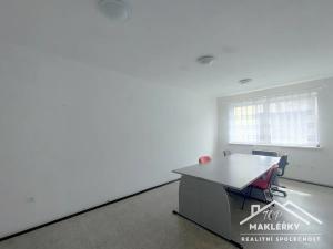 Pronájem obchodního prostoru, Kolín, Pražská, 158 m2