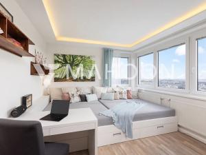 Prodej bytu 4+kk, Praha - Stodůlky, náměstí Junkových, 122 m2