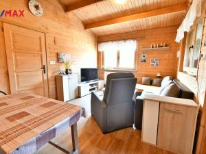 Prodej pozemku, Lužany, 1376 m2