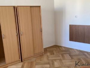 Pronájem bytu 2+kk, Zlín, Štefánikova, 52 m2