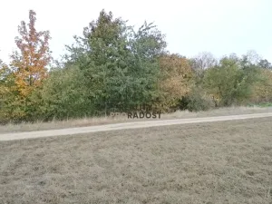 Pronájem zahrady, Znojmo, Leska Horní, 693 m2