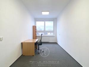 Pronájem kanceláře, Plzeň, V Hliníku, 16 m2
