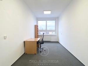 Pronájem kanceláře, Plzeň, V Hliníku, 16 m2