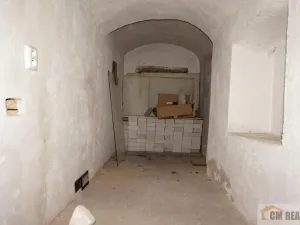 Pronájem obchodního prostoru, Prostějov, nám. Edmunda Husserla, 56 m2