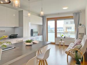 Prodej bytu 3+kk, Praha - Modřany, Československého exilu, 69 m2