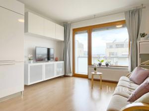 Prodej bytu 3+kk, Praha - Modřany, Československého exilu, 69 m2