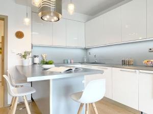 Prodej bytu 3+kk, Praha - Modřany, Československého exilu, 69 m2