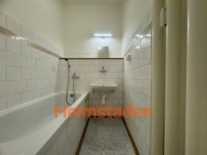 Pronájem bytu 2+1, Karviná - Nové Město, Havířská, 56 m2