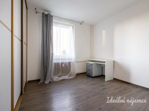 Pronájem bytu 3+1, Praha - Hloubětín, Slévačská, 74 m2