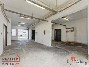 Pronájem výrobních prostor, Hradec Králové - Slezské Předměstí, Výrobní, 1059 m2