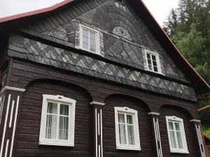 Prodej chalupy, Chřibská, 220 m2