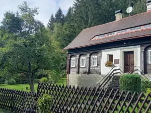 Prodej chalupy, Chřibská, 220 m2