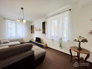 Pronájem bytu 2+1, Sokolov, Heyrovského, 50 m2