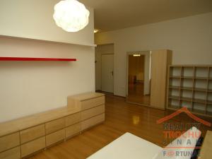 Prodej bytu 2+kk, Pardubice, K Višňovce, 52 m2