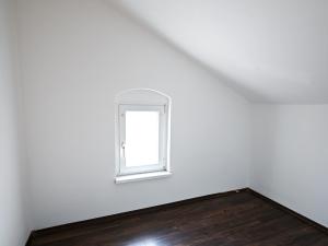 Prodej bytu 3+1, Nové Sedlo, Sklářská, 106 m2