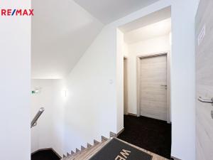 Prodej kanceláře, Štěchovice, Krátká, 300 m2