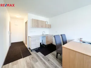 Prodej kanceláře, Štěchovice, Krátká, 300 m2