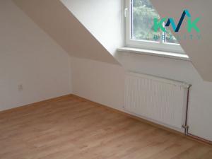 Pronájem bytu 3+1, Karlovy Vary, Slepá, 92 m2