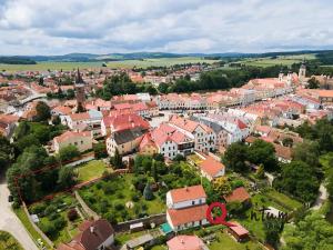 Prodej ubytování, Telč, náměstí Zachariáše z Hradce, 680 m2