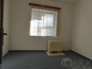 Pronájem bytu 2+1, Mnichovice, Pod mohylou, 78 m2