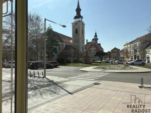 Pronájem obchodního prostoru, Hodonín, Národní třída, 62 m2
