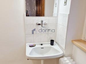 Pronájem bytu 2+1, Praha - Kunratice, Mašatova, 90 m2
