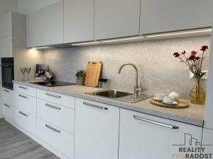 Pronájem bytu 2+kk, Olomouc - Chválkovice, Železniční, 83 m2