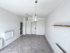 Prodej bytu 3+1, Pardubice - Bílé Předměstí, Sezemická, 73 m2